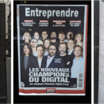 Photos de 3 affiches pour RTL, le Figaro.TV et Entreprendre où on ne voit que des personnes blanches